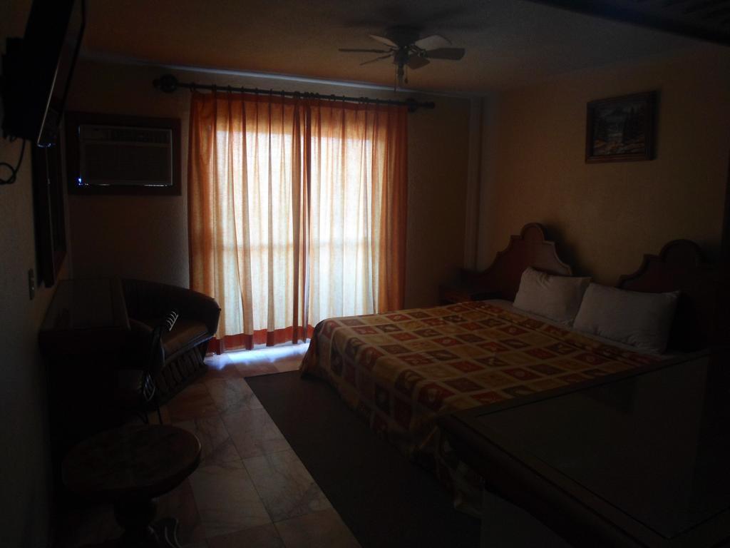 Hotel Villa Cahita Los Mochis Szoba fotó