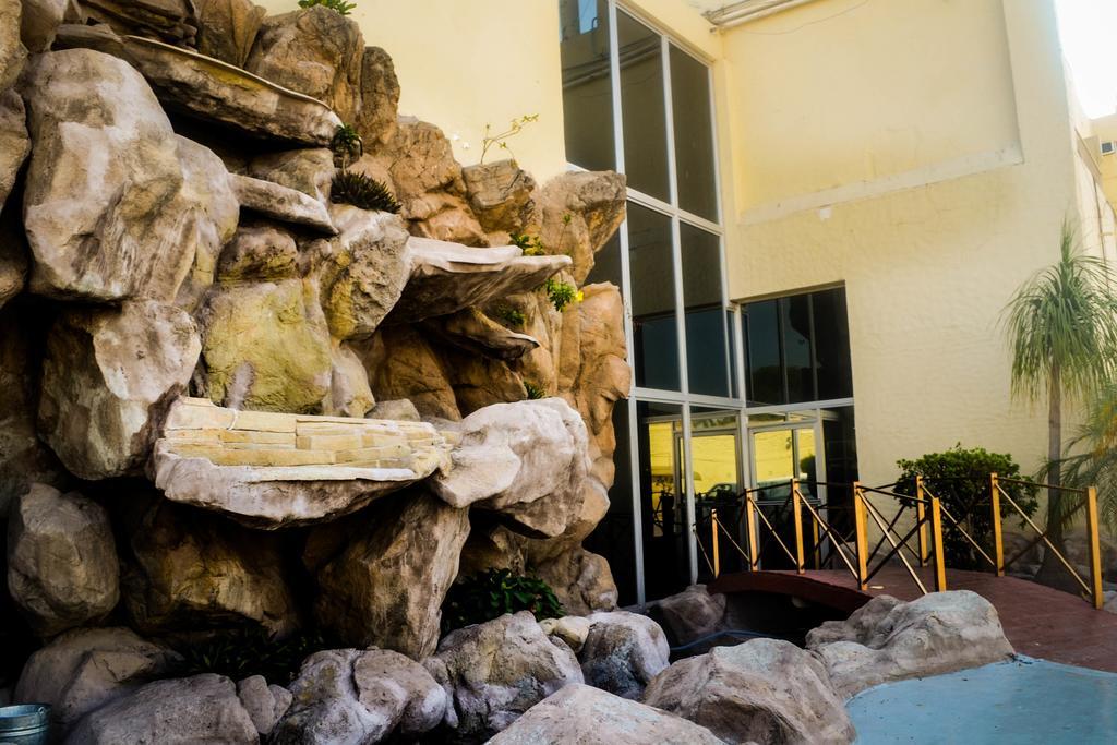 Hotel Villa Cahita Los Mochis Kültér fotó